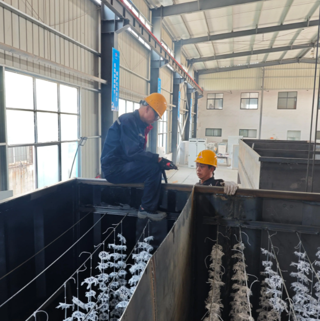 污水處理設備現場安裝調試照片